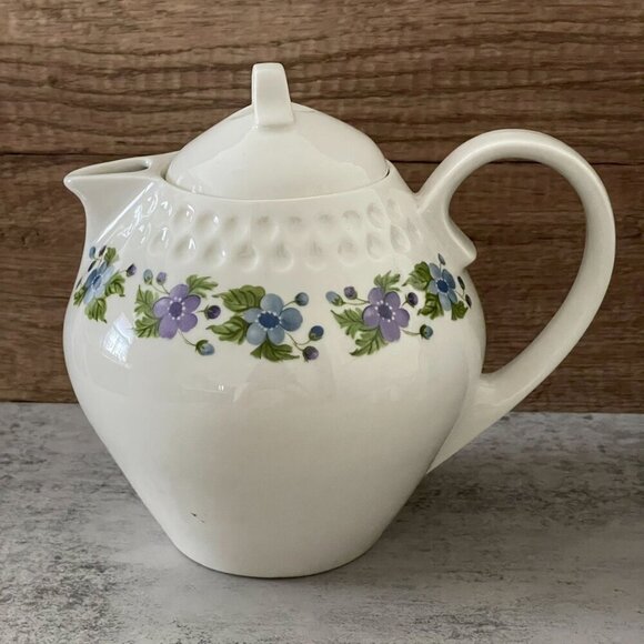 Vintage MCM Iroquois Ben Seibel Intaglio Purple Blue Flower Lidded Teapot USA 9" - Picture 1 of 10